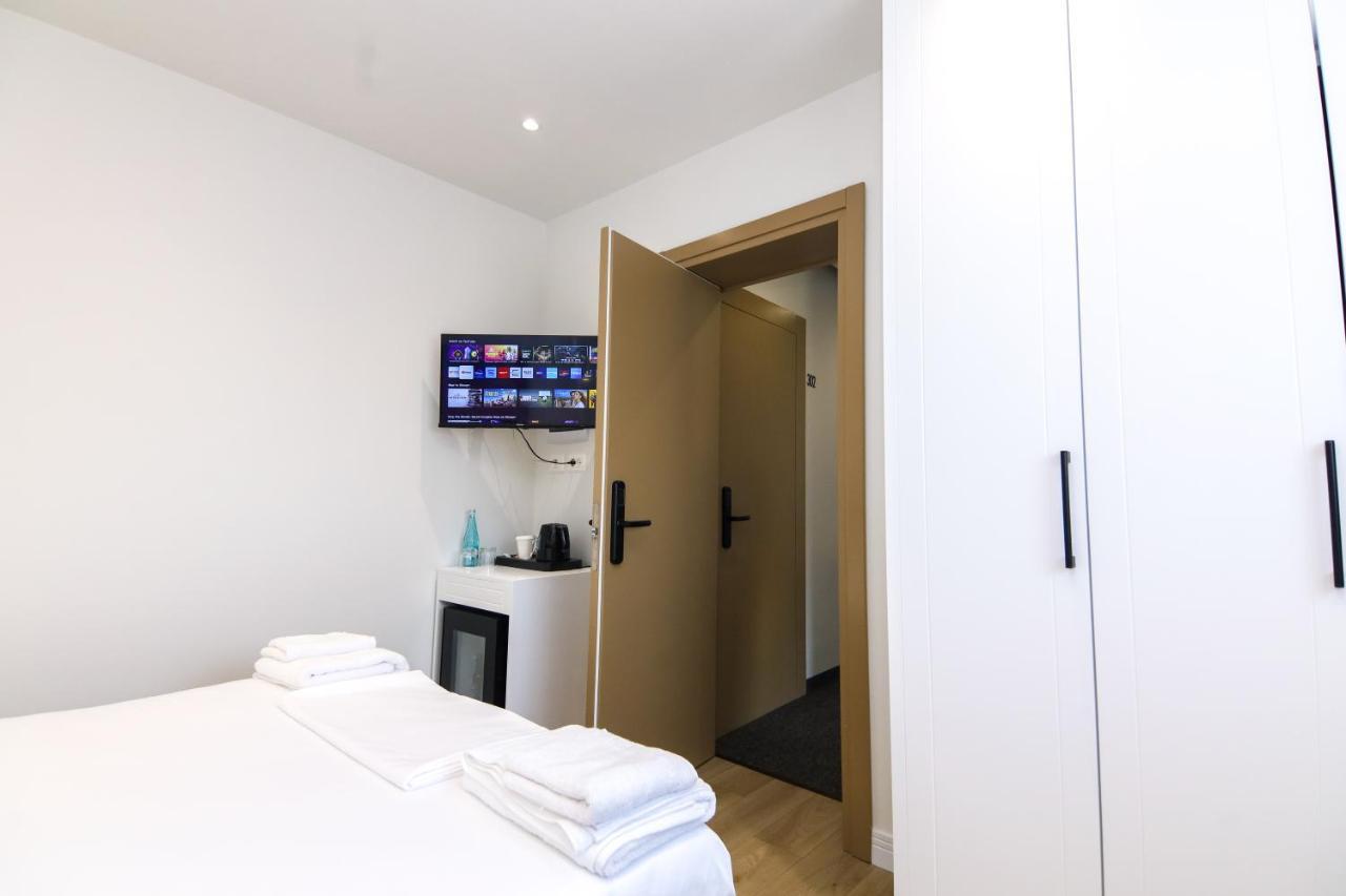 N Hotel City Center By Noshi Tirana Zewnętrze zdjęcie