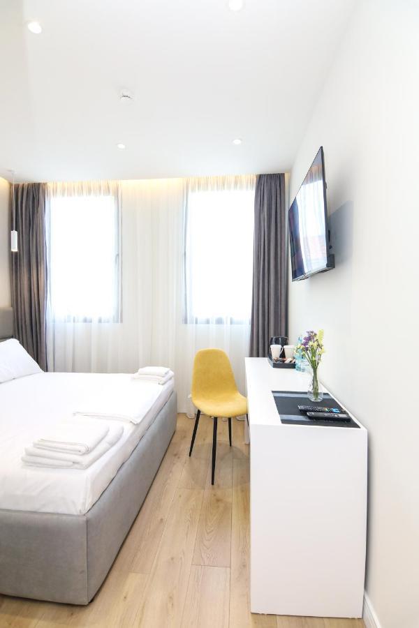 N Hotel City Center By Noshi Tirana Zewnętrze zdjęcie