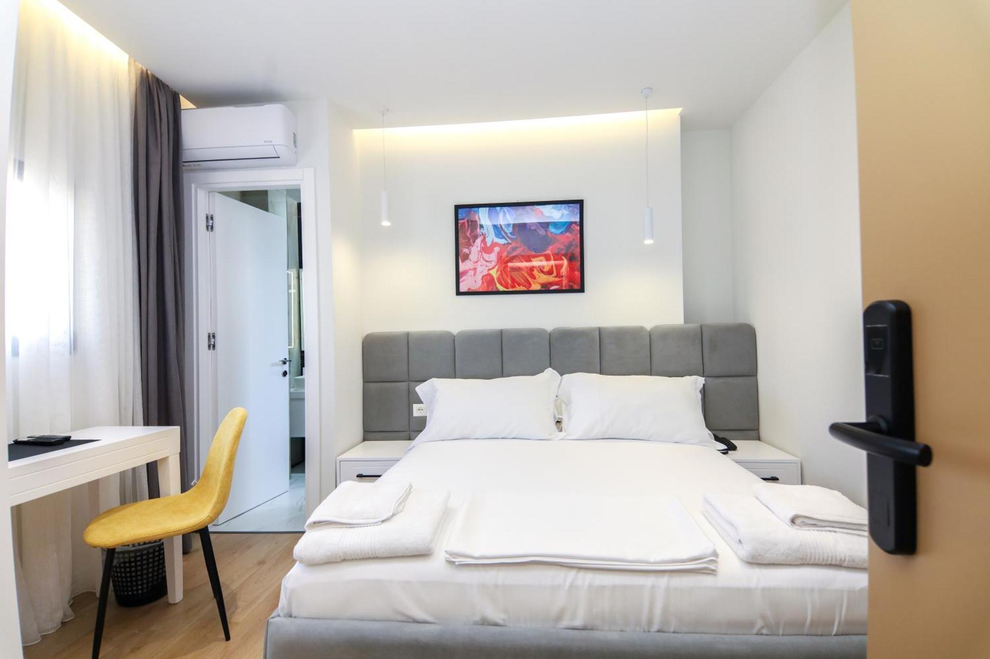 N Hotel City Center By Noshi Tirana Zewnętrze zdjęcie